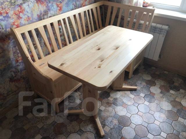 Кухонный уголок из массива дерева - Мебель во Владивостоке