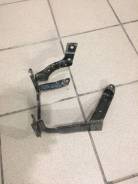 Крепление гидроусилителя. Ford Focus, CA5, CAP, CB4 Ford C-MAX, CAP, CB3