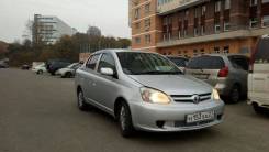 Toyota Platz. Без водителя