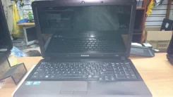 Samsung R60 Plus. 15.6", 1,7����, ��� 2048 ��, ���� 320���, ����������� �� 1��.