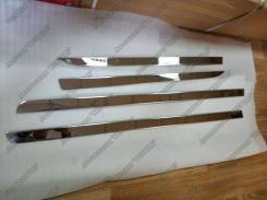 Накладка на дверь. Toyota Voxy, ZRR70, ZRR70G, ZRR70W, ZRR75W, ZRR75G Toyota Noah, ZRR70, ZRR70G, ZRR70W, ZRR75G, ZRR75W Двигатели: 3ZRFAE, 3ZRFE