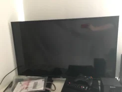 TCL LED40D2930 ����