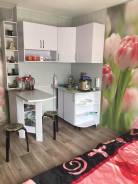 Гостинка, улица Набережная 22. Госбанк, 18 кв. м. Комната