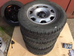 Комплект колес 215/70/16 . стояли на Toyota rav4. x16" 5x114.30 ЦО 60,0 мм.