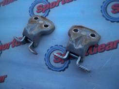 Крепление двери. Subaru Forester, SF5, SF9, SG5, SG9, SG9L, SH5, SH9, SH9L, SHJ Subaru Impreza, GC1, GC2, GC4, GC6, GC8, GD2, GD3, GD9, GDA, GDB, GDC...