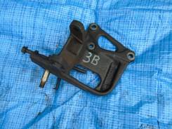 Крепление генератора. Toyota: Land Cruiser, ToyoAce, Quick Delivery, Land Cruiser Prado, Dyna Двигатель 3B