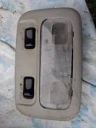 Светильник салона. Nissan Serena, PNC24, PC24, VNC24, RC24, VC24, TNC24, TC24 Двигатели: SR20DE, YD25DDTI, QR25DE, QR20DE