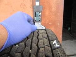 Dunlop SP LT 01. Зимние, без шипов, 2009 год, 10 %, 2 шт