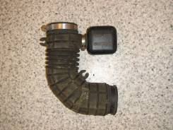 Патрубок воздухозаборника. Suzuki Escudo, TA52W, TL52W Двигатель J20A