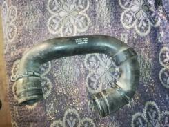 Патрубок системы охлаждения. Seat Toledo, 1M1, 1M2 Seat Leon, 1M1, 1M2 Volkswagen Bora, 1J2, 1J6 Volkswagen Golf, 1J1, 1J5 Skoda Octavia, 1U2, 1U5 Aud...