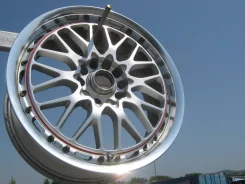RAYS VOLK RACING GT-P. 7.0x17", 5x114.3, ET42 ����