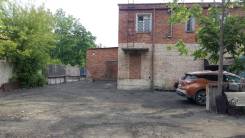 Помещение 220 м2+офисы 100 м2. 320 кв. м., улица Бородинская 46/50, р-н Вторая речка. Дом снаружи