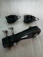Подушка двигателя. Toyota Prius, NHW20