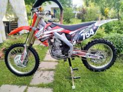 Honda CRF 250R. 250 куб. см., исправен, без птс, с пробегом