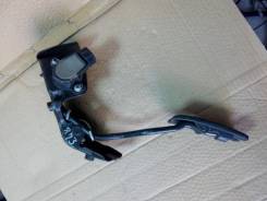 Педаль газа. Toyota Avensis, AZT250, AZT250L, AZT250W, AZT251, AZT251L, AZT251W, ZZT251, ZZT251L Toyota Corolla Verso, ZNR11, ZNR11L Toyota Corolla, N...