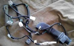 Проводка двери. Honda Stream, RN6 Двигатель R18A