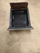 Пепельница. Mitsubishi Dion, CR9W Двигатель 4G63