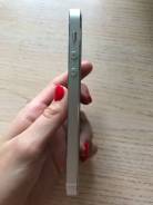 Apple iPhone 5s. Б/у, 16 Гб, Серебристый