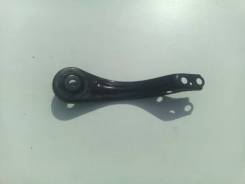 Крепление балки подвески. Toyota Avensis, ADT250, ADT251, AZT250, AZT250L, AZT250W, CDT250, ZZT250, ZZT251, ZZT251L Двигатели: 1ADFTV, 1AZFE, 1AZFSE...