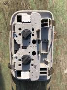 Светильник салона. Toyota: Ractis, Esquire, Sienta, Prius C, Vitz, Mark X, Corolla Axio, Voxy, Porte, RAV4, Noah, Corolla, 4Runner, Soluna, Yaris, Aur...