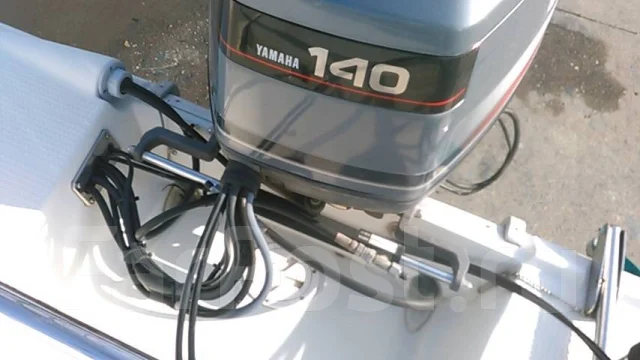 Yamaha FR-21. 1994 ���, ����� 6,4��., ��������� ���������, 140��.�., ������. ��� ����� �� ������������ ����