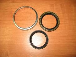Сальник TOYOTA 04422-12100 AE100 к-т ступичные