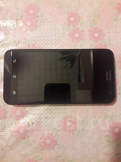 Asus ZenFone 2 Laser. �����, �������, 4G LTE, Dual-SIM ����