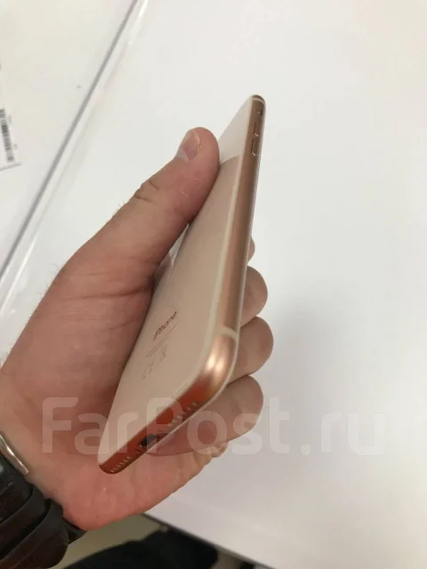 Apple iPhone 8. �/�, �������, 4G LTE, ���������� ����
