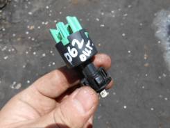 Концевик под педаль тормоза. Mitsubishi Outlander, CW5W Двигатель 4B12