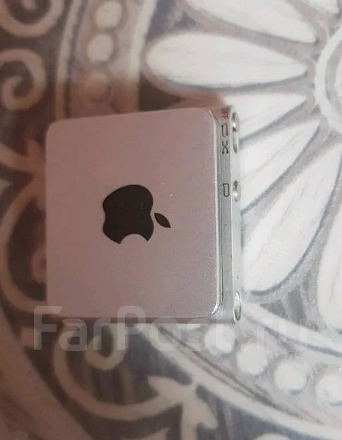Apple iPod shuffle. ����