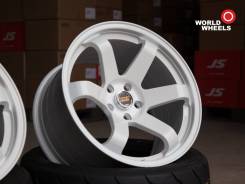 RAYS VOLK RACING. 10.0x18", 5x114.30, ET27, ЦО 73,1 мм.