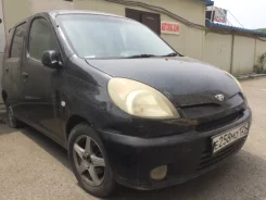 Toyota Funcargo. �������, ��������, ������ ����