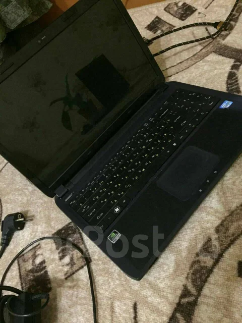 V-lazer. 15.6", 2,3����, ��� 8 ��, ���� 320���, WiFi: 1, Bluetooth: 1, ����������� �� 2��. ����