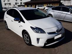 Аренда авто / Авто под выкуп Toyota Prius 2013 г. Без пробега по РФ. Без водителя