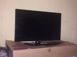 LG 32LN541U. LCD (��) ����