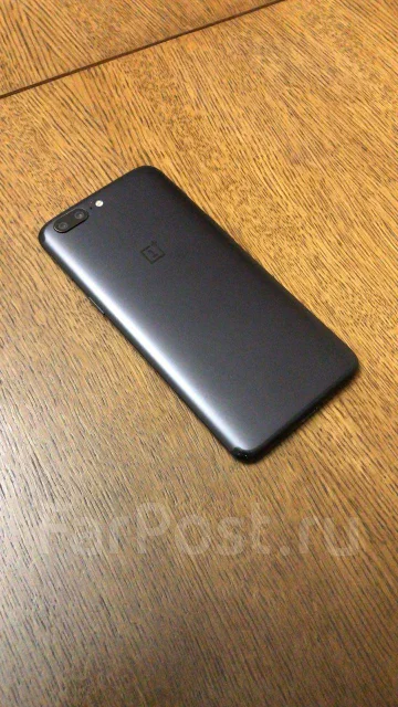 OnePlus 5. �/�, ������, 4G LTE, Dual-SIM ����