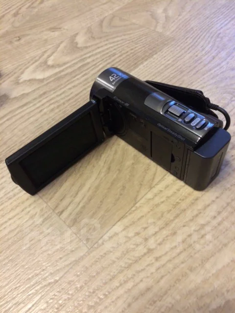 Sony HDR. ����� 4-� �� ����