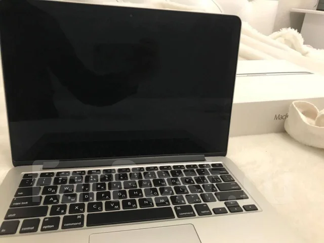 Apple MacBook Pro 13 2015 Early MF839. 13.3", 2,3����, ��� 256 �� � ������, ���� 8���, WiFi: 1, Bluetooth: 1, ����������� �� 10��. ����