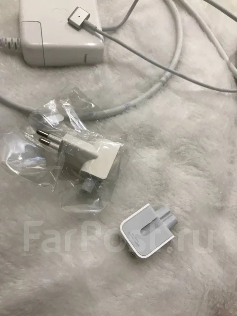 Apple MacBook Pro 13 2015 Early MF839. 13.3", 2,3����, ��� 256 �� � ������, ���� 8���, WiFi: 1, Bluetooth: 1, ����������� �� 10��. ����