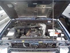 Корпус воздушного фильтра. Mitsubishi Pajero, V21W Двигатель 4G64