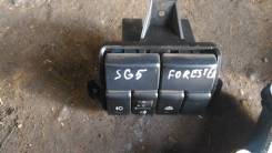 Кнопка включения противотуманных фар. Subaru Forester, SG5, SG9, SG9L Двигатели: EJ202, EJ203, EJ205, EJ255