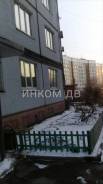 4-комнатная, улица Надибаидзе 11. Чуркин, проверенное агентство, 86 кв. м. Дом снаружи
