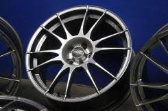 OZ Racing Ultraleggera. 8.0x18", 5x100.00, ET35