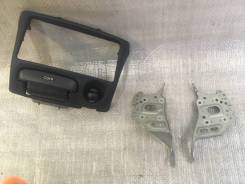 Консоль панели приборов. Toyota Yaris, NCP10, NCP13, SCP10 Toyota Vitz, NCP10, NCP13, NCP15, SCP10, SCP13 Двигатели: 1NZFE, 2NZFE