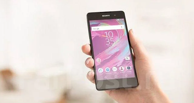 Sony Xperia E5. �/�, 4G LTE ����