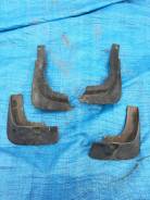 Брызговики. Toyota Yaris, NCP10, NCP11, NCP12, NLP10, SCP10, SCP12 Toyota Platz, NCP12, NCP16, SCP11 Toyota Vitz, NCP10, NCP15, SCP10, SCP13 Toyota Ec...