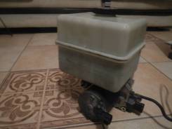 Насос подкачки стоек. Toyota Land Cruiser, FZJ100, HDJ100, HDJ100L, J100, UZJ100, UZJ100L, UZJ100W, HDJ101K, HZJ105, FZJ105, HZJ105L, HZJ76L Двигатели...