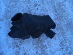 Корпус воздушного фильтра. Nissan Teana, J31, PJ31, TNJ31 Nissan Presage, PNU31, PU31, TNU31, TU31, U31 Nissan Murano, PNZ50, PZ50, TZ50, Z50 Двигател...