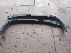 Крепление фары. Toyota Crown Majesta, GS171, JKS175, JZS171, JZS173, JZS175, JZS179 Toyota Crown, GS171, GS171W, JKS175, JZS171, JZS171W, JZS173, JZS1...