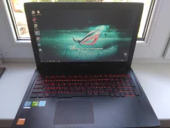 Asus F83VD. 15.6", 5 400,0����, ��� 4 ��, ���� 1���, WiFi, Bluetooth, ����������� �� 2��.